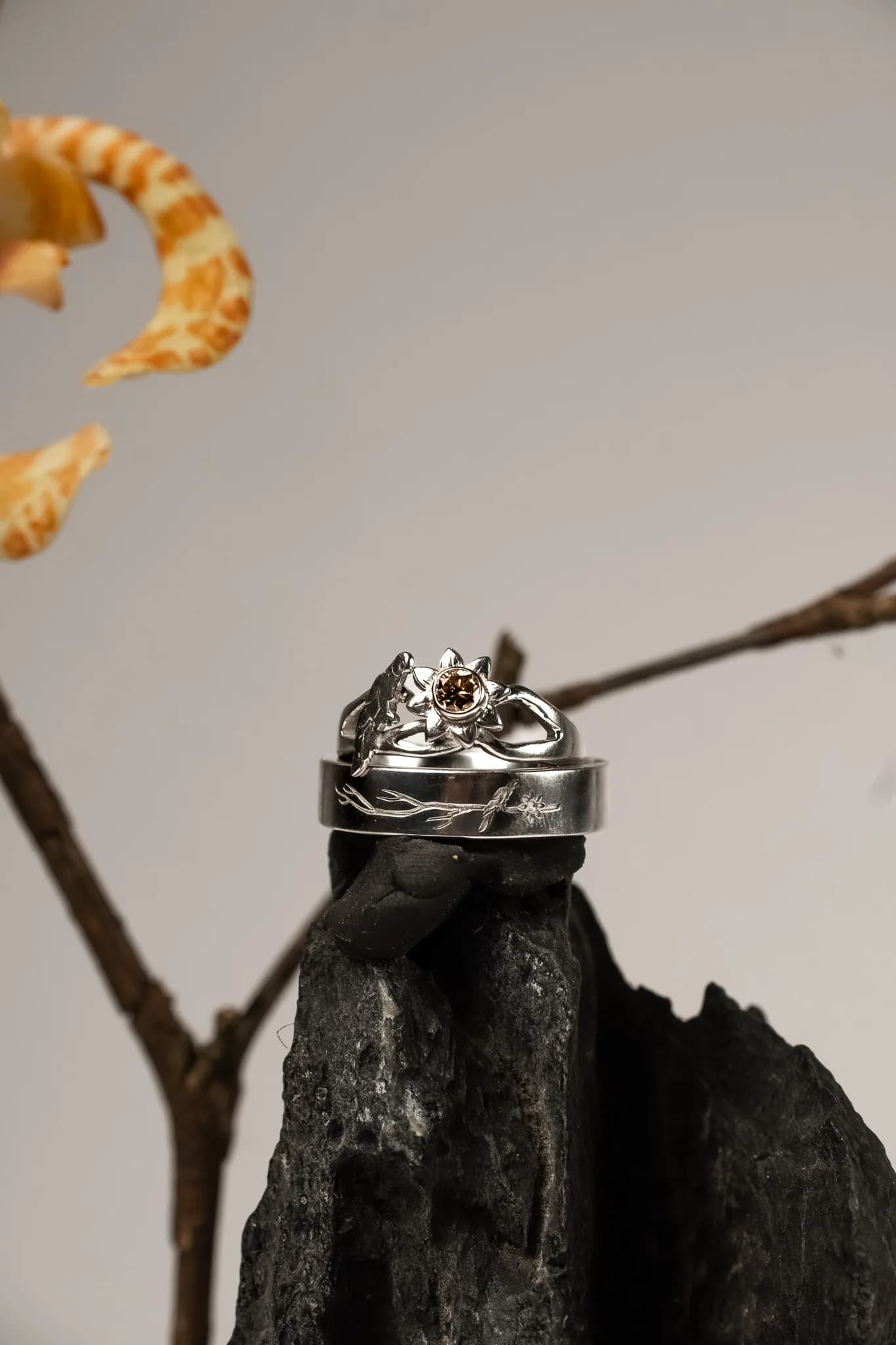 Cincin custom Rockologist — hand-crafted di Yogyakarta